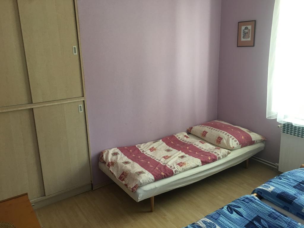 U Evy Jarosove Daire Desná Dış mekan fotoğraf